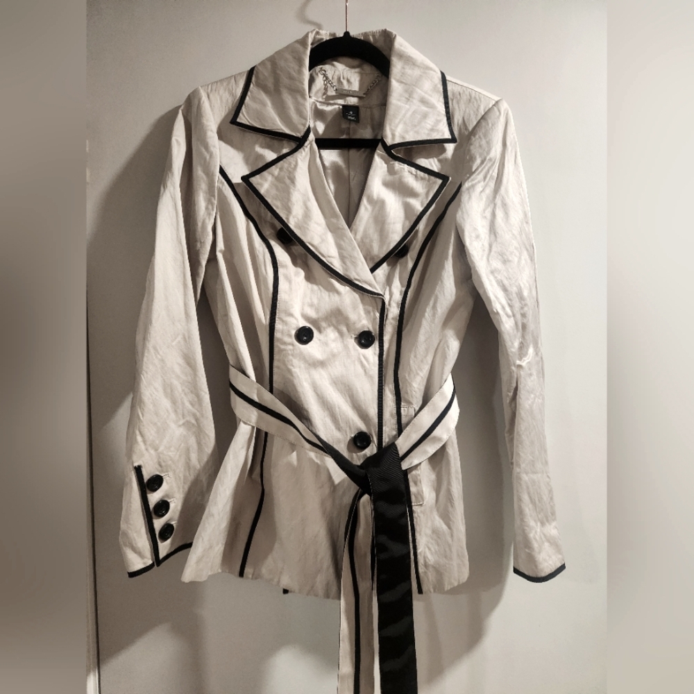 White House Black Market Off-White Double-Breasted Jacket with Black Trim